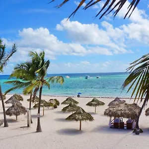 Yonah Comfort Punta Cana, Shared Couette-café